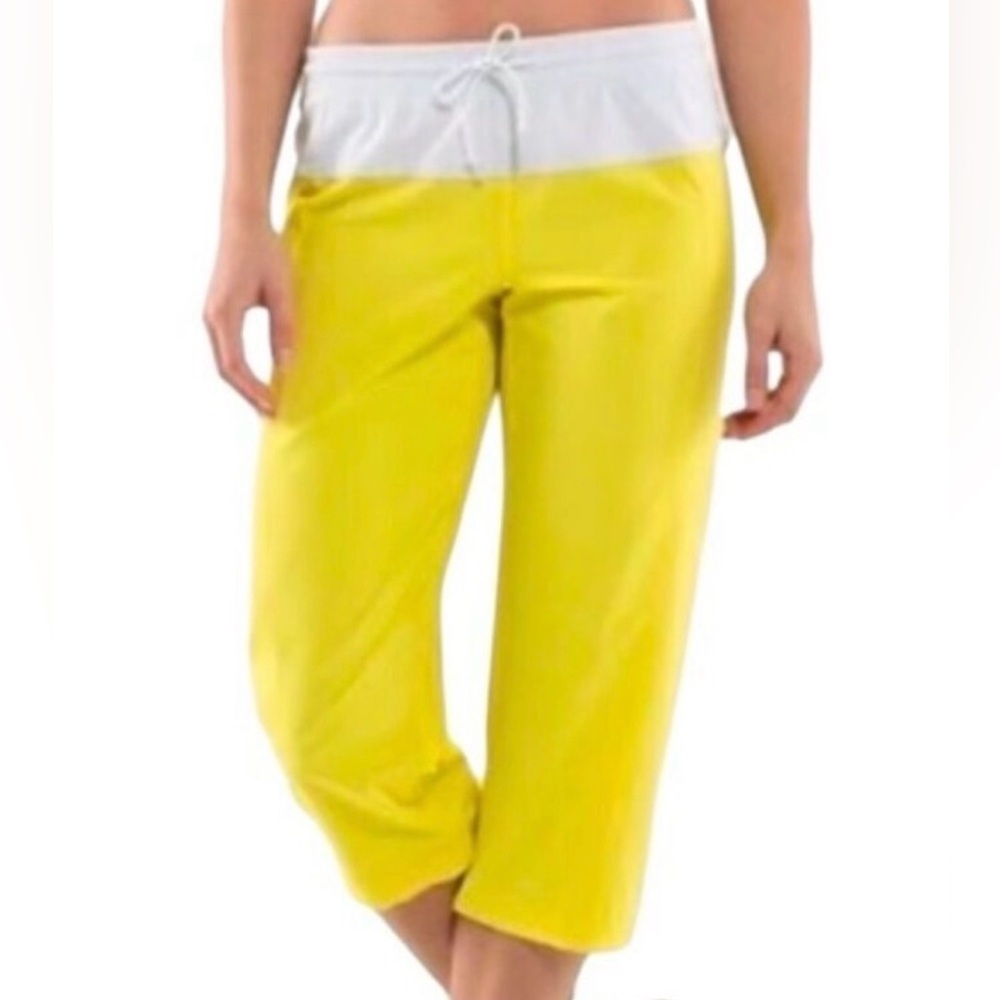Lululemon Step Lively Crops in Yellow and White